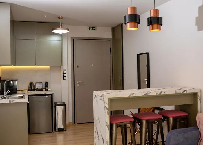 Rooster Suites